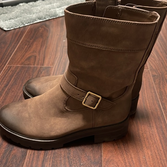 Ankle Boots - Wide width - Picture 8 of 10